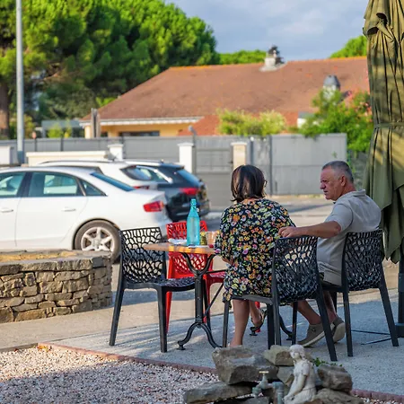 Logis L'etoile 2* Carcassonne