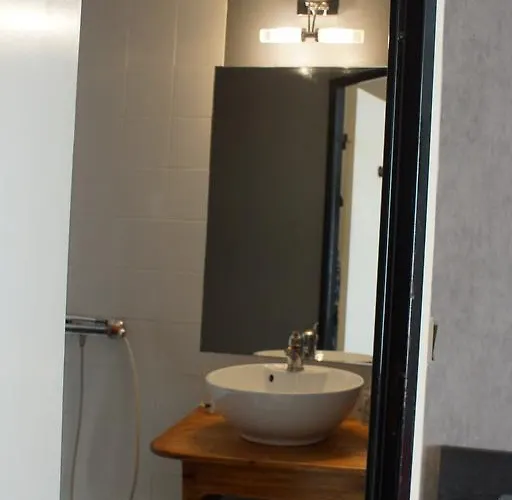 Logis L'etoile 2* Carcassonne