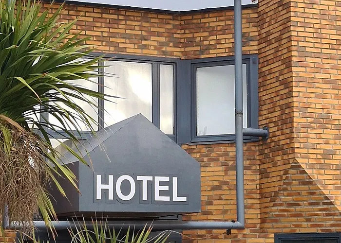 Logis L'etoile 2* Carcasona