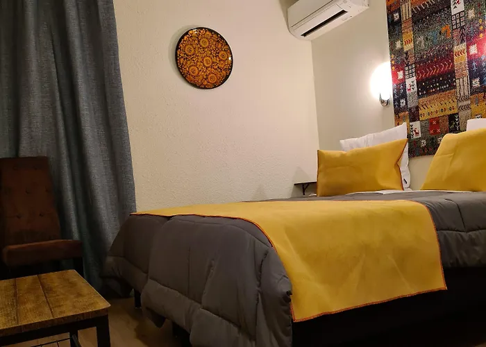 Logis L'etoile Carcasona