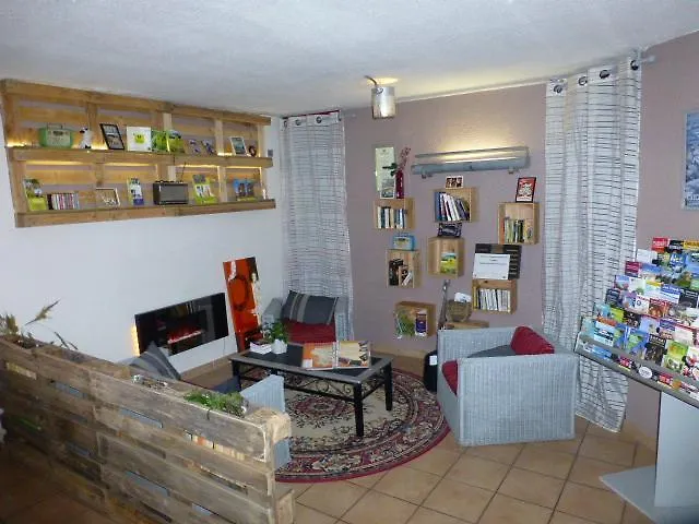 Logis L'etoile Hotel 2*